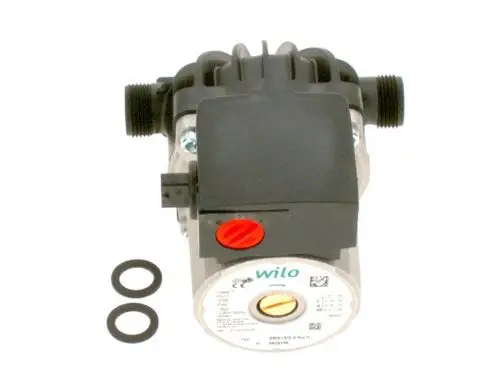 BOSCH Pumpe mit elektrisch betriebenem Motor. Sichtbare Anschlussmöglichkeiten, zwei O-Ringe und Typenschild mit technischen Informationen.